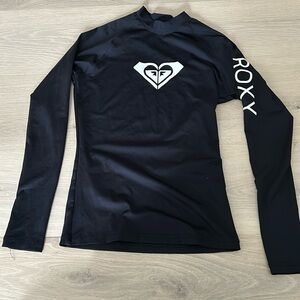 Roxy women’s XS rashguard new